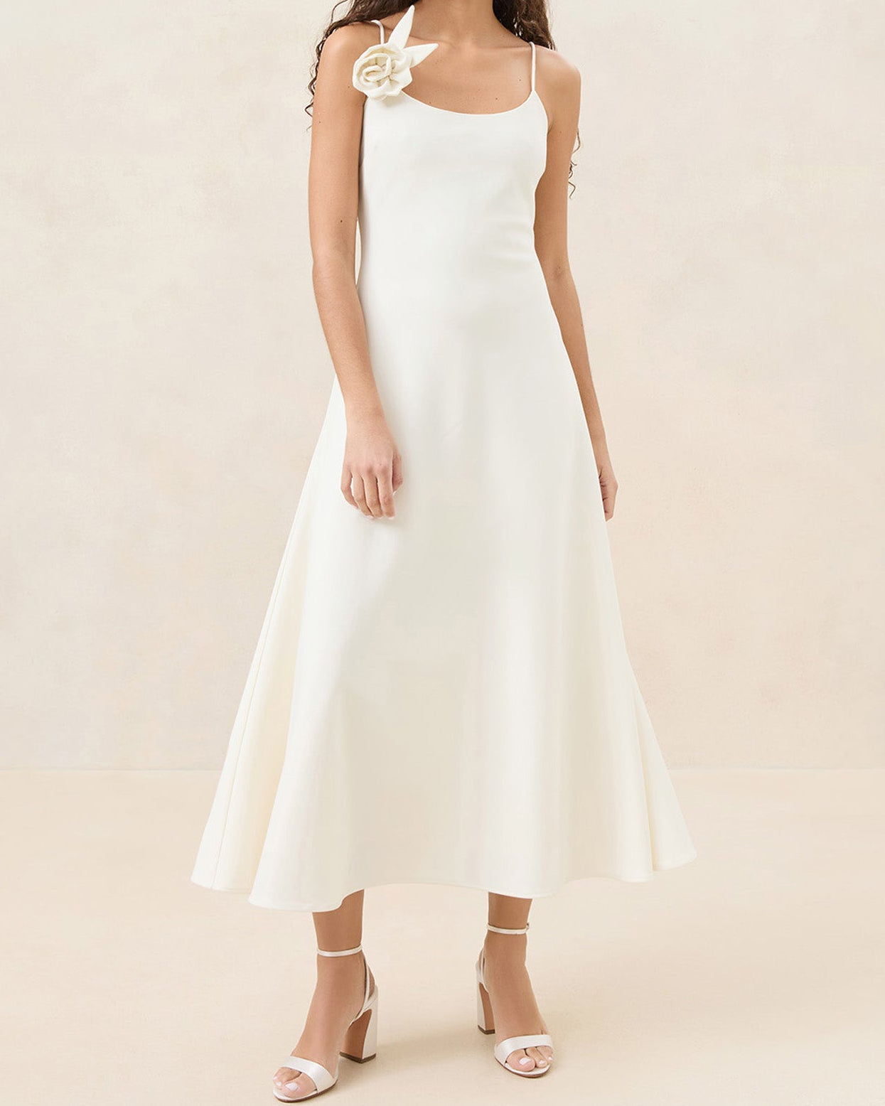 Color: Cream