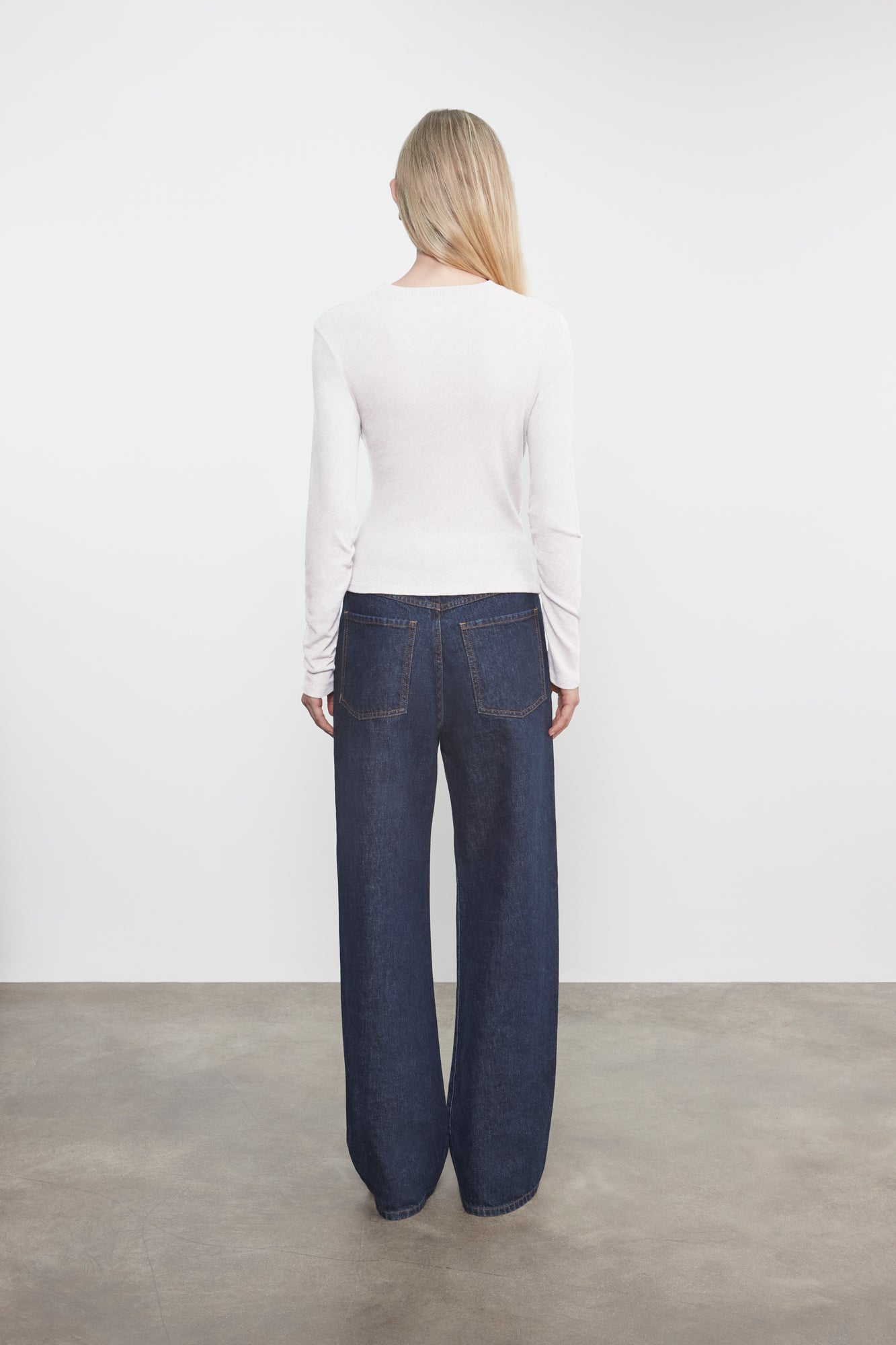 Cashmere Draped L/S Crew | White