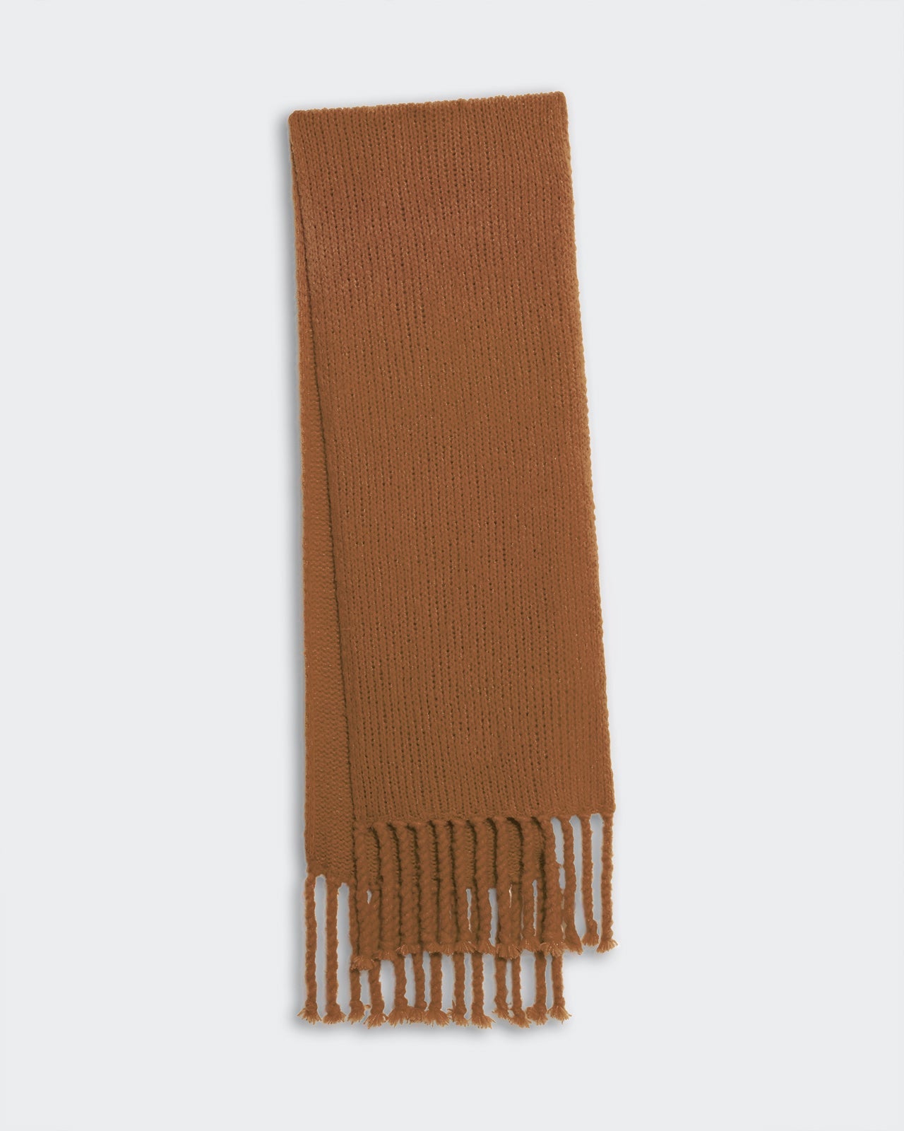Almond-colored chunky knit jersey scarf with twisted tassels made from 90% merino wool and 10% polyamide