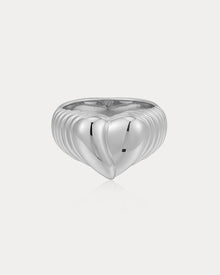 The Corazon Signet Ring | Silver