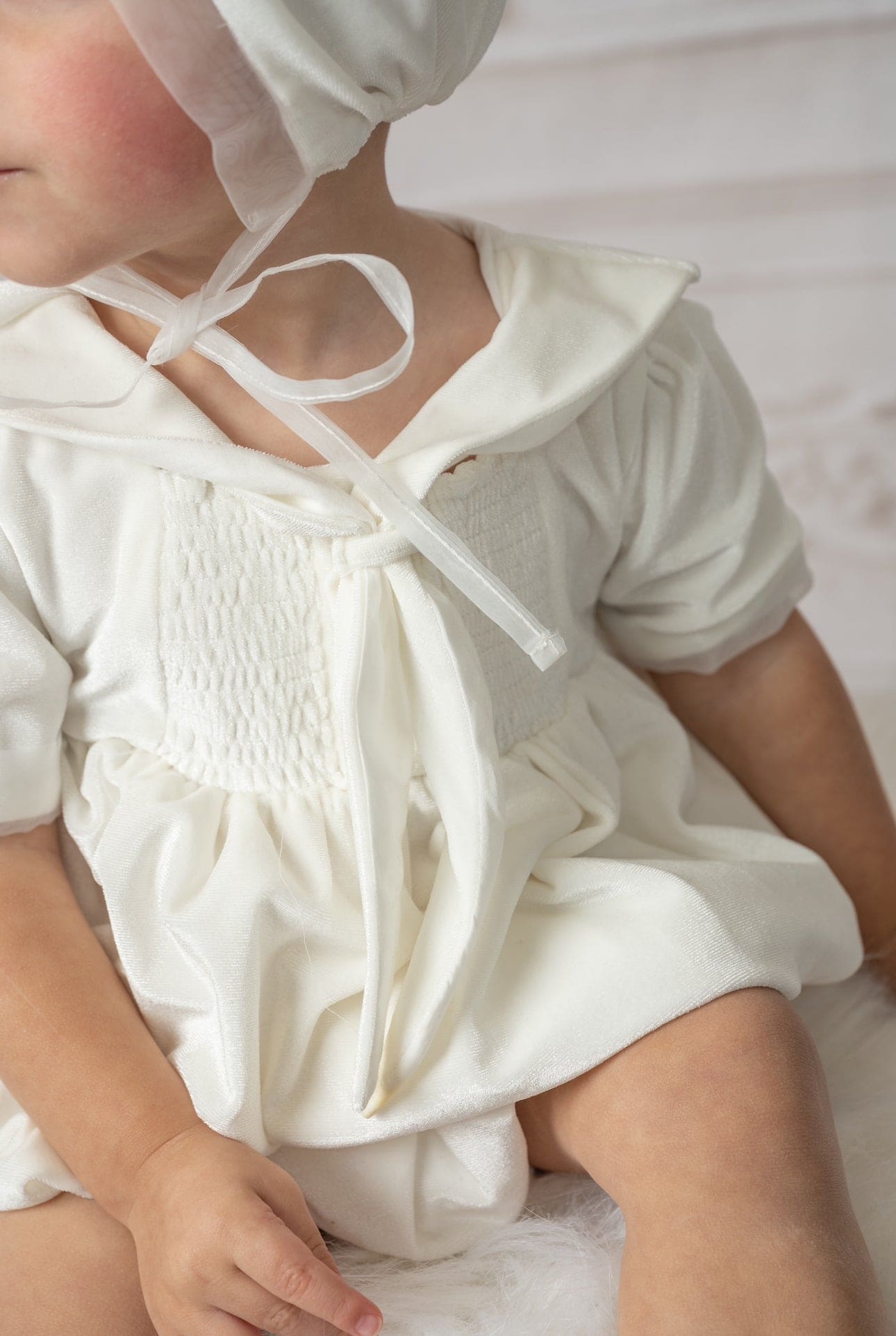 Baby Unisex | Helenus Velour Romper | Ivory