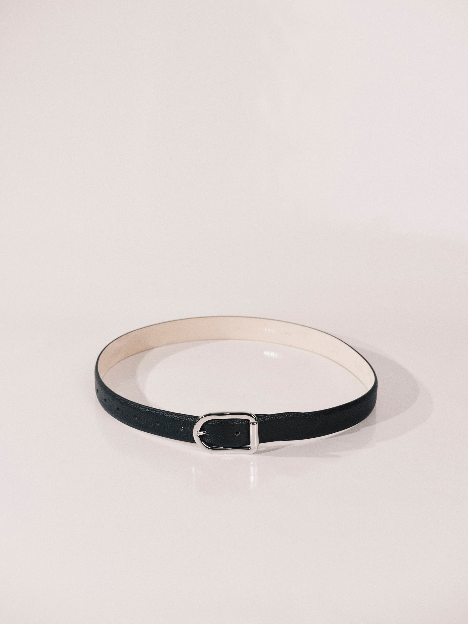 Mija Leather Belt | Black Pebble & Silver