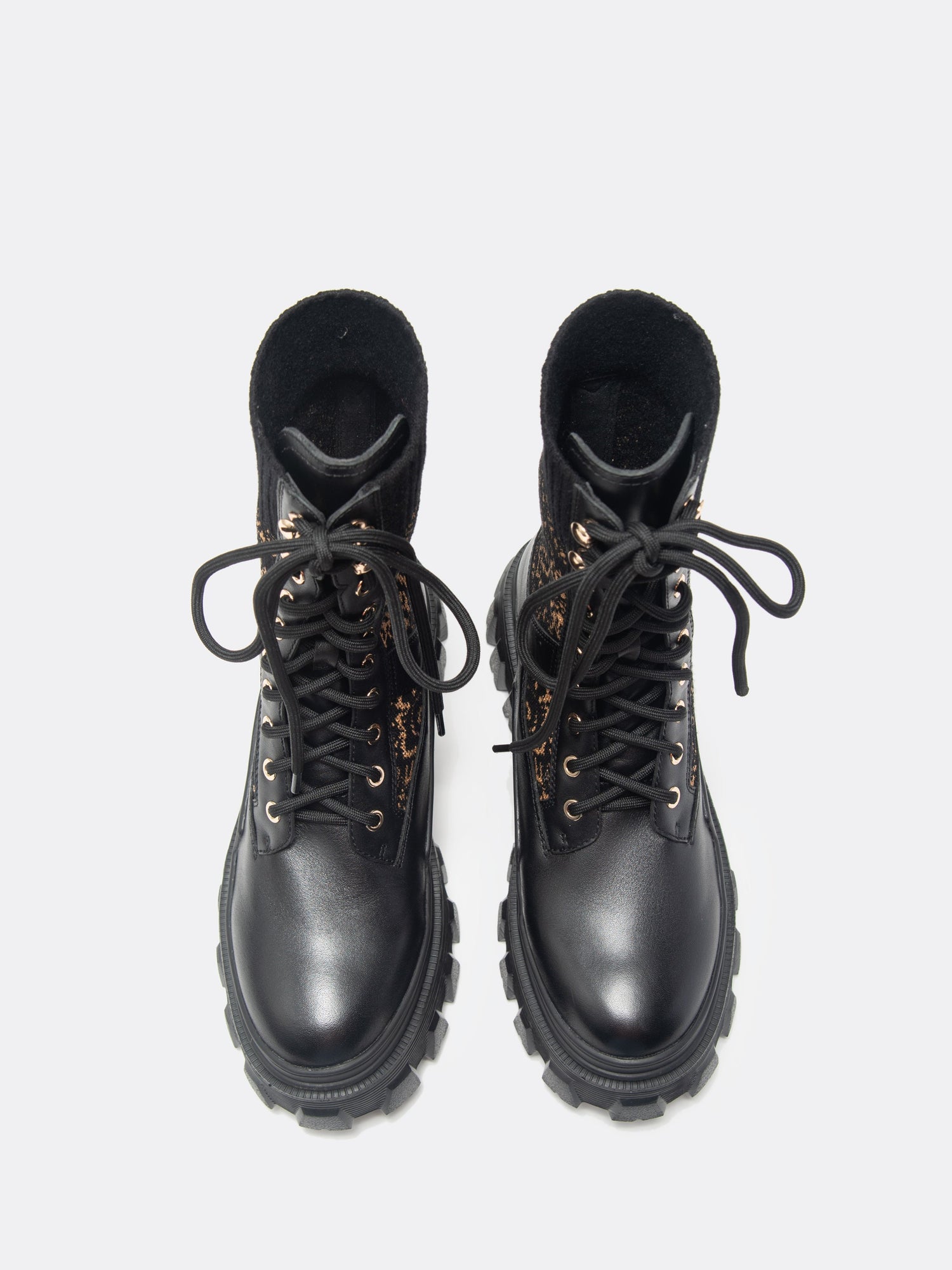 Knit Lace Up Platform Boots | Black