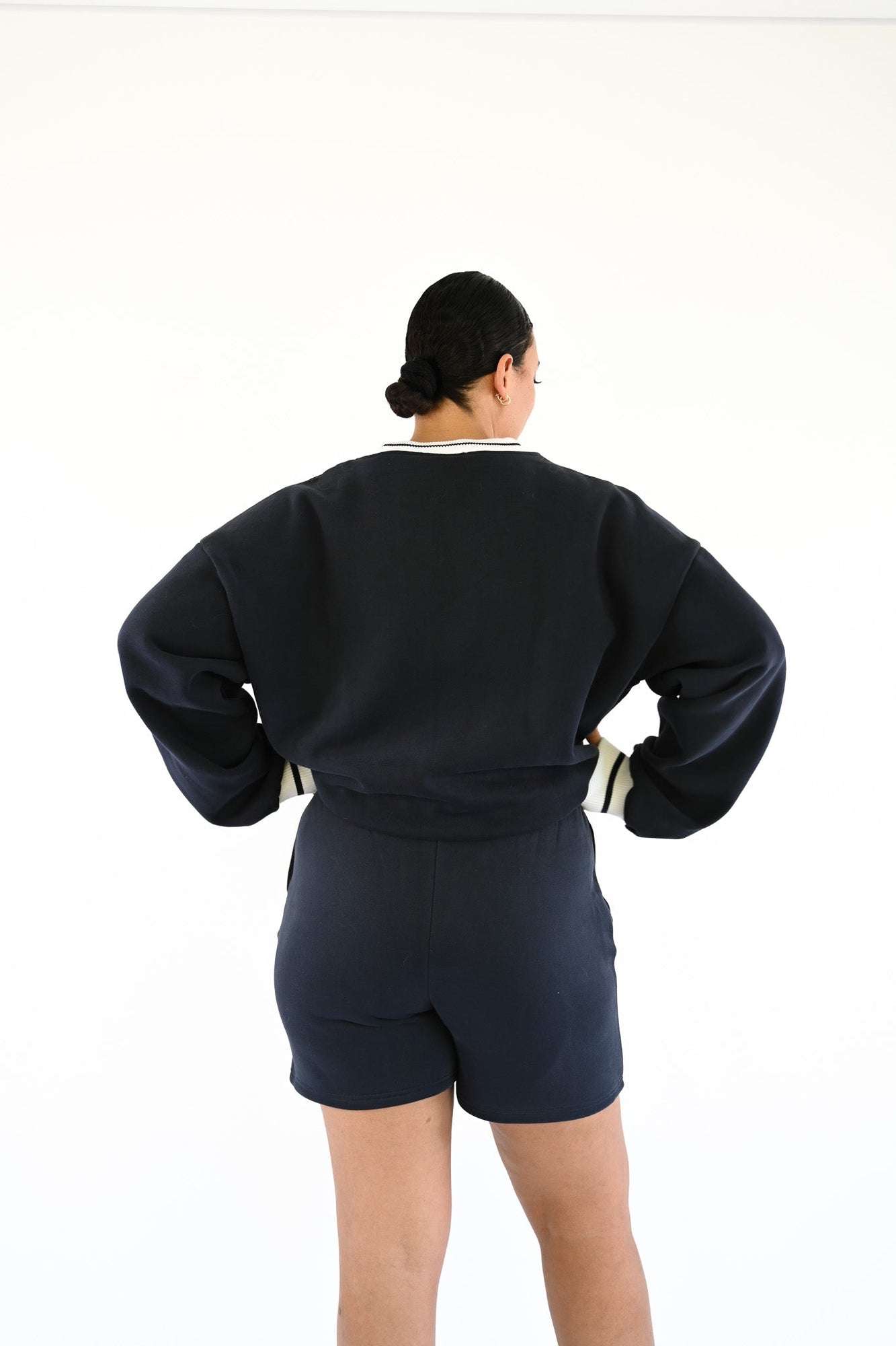 Herald Floral Sweat Shorts | Navy