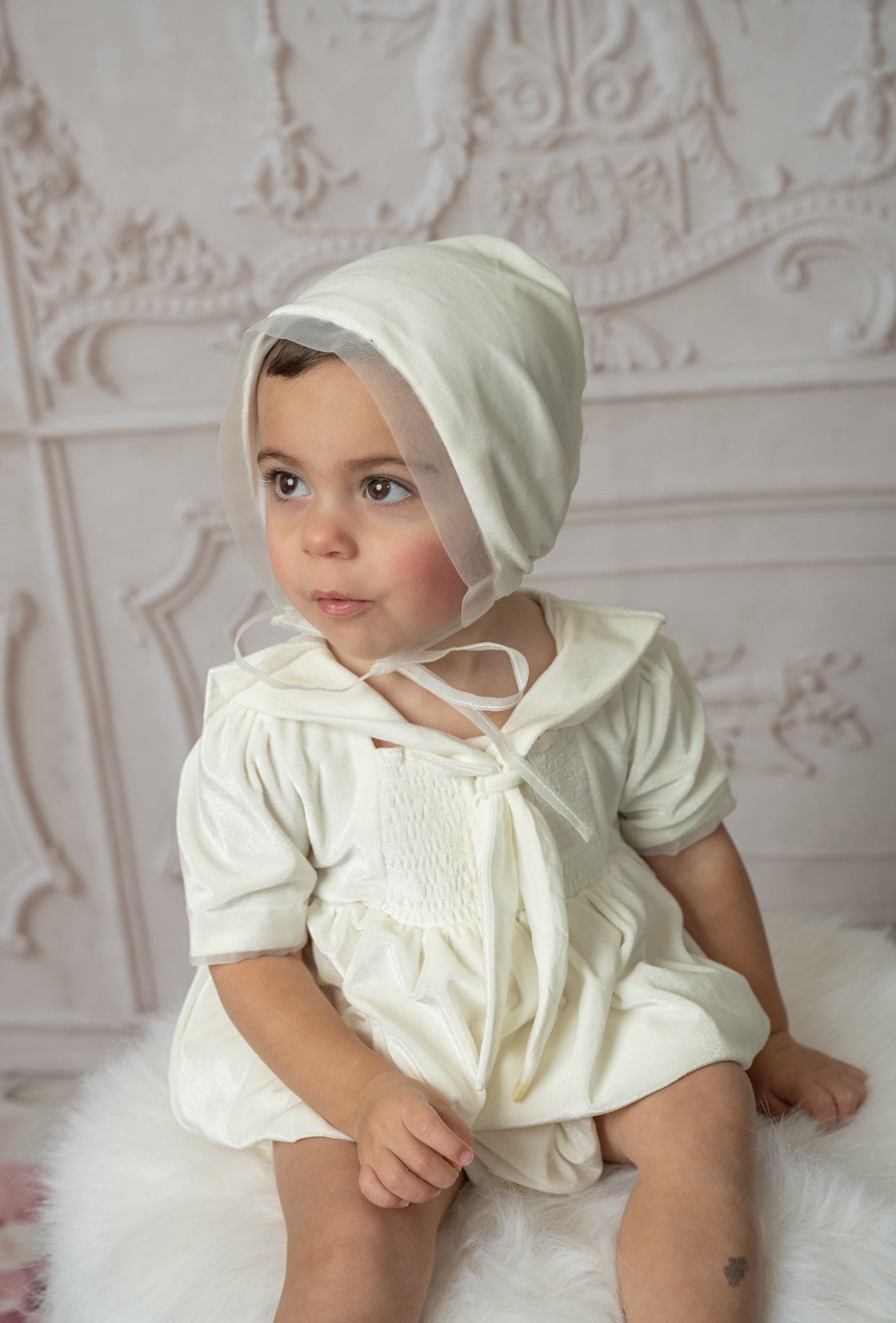 Helenus Ivory Velour Bonnet - Petite Maison Kids