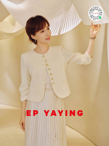 Roundneck Golden Button Blazer | Beige
