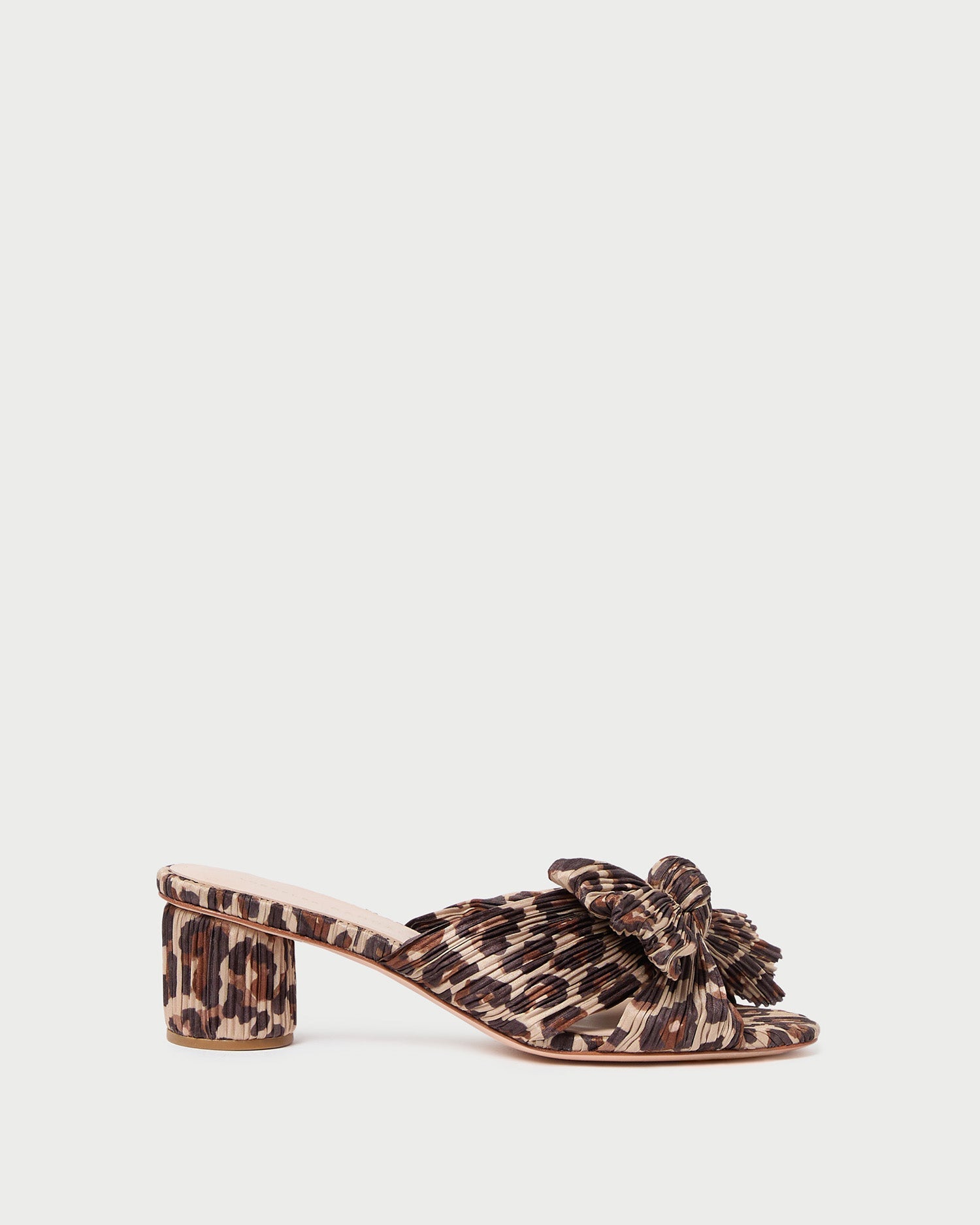 Color: Leopard