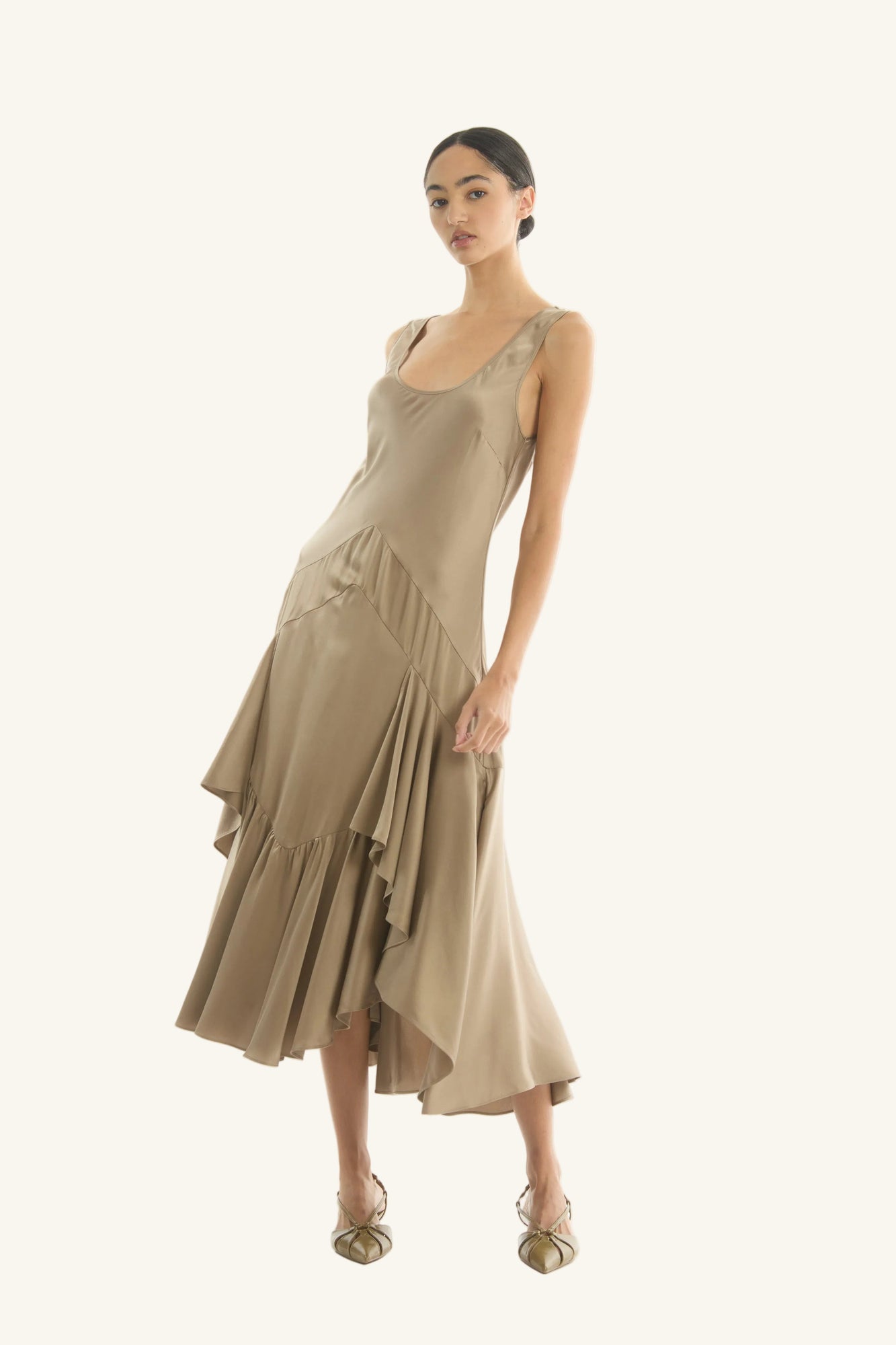 Evelyn Dress | Taupe