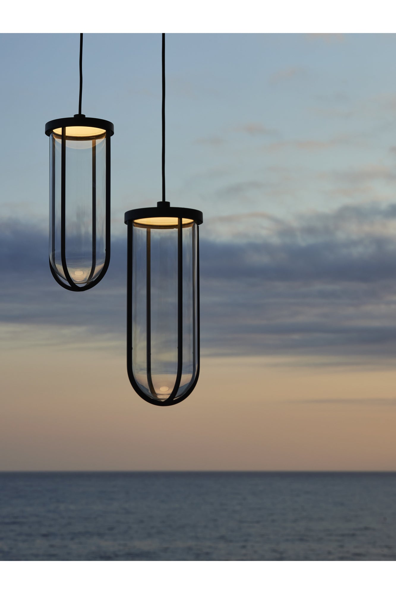 In Vitro Outdoor Suspension 2700K | Terracotta