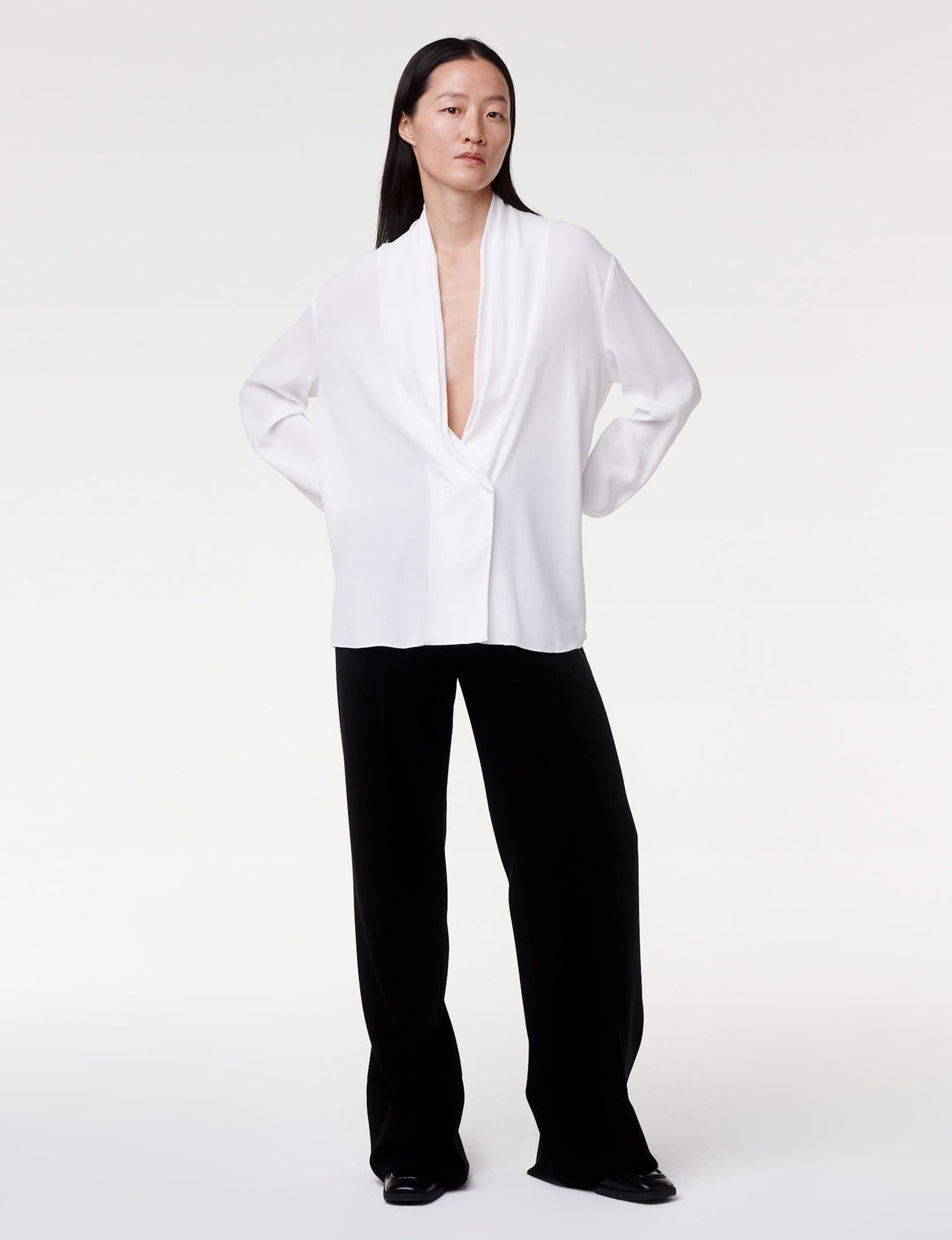 Women | Gathered Neckline Blouse | White