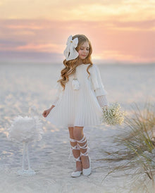 Girl | Sienna Tassels Hair Bow | White