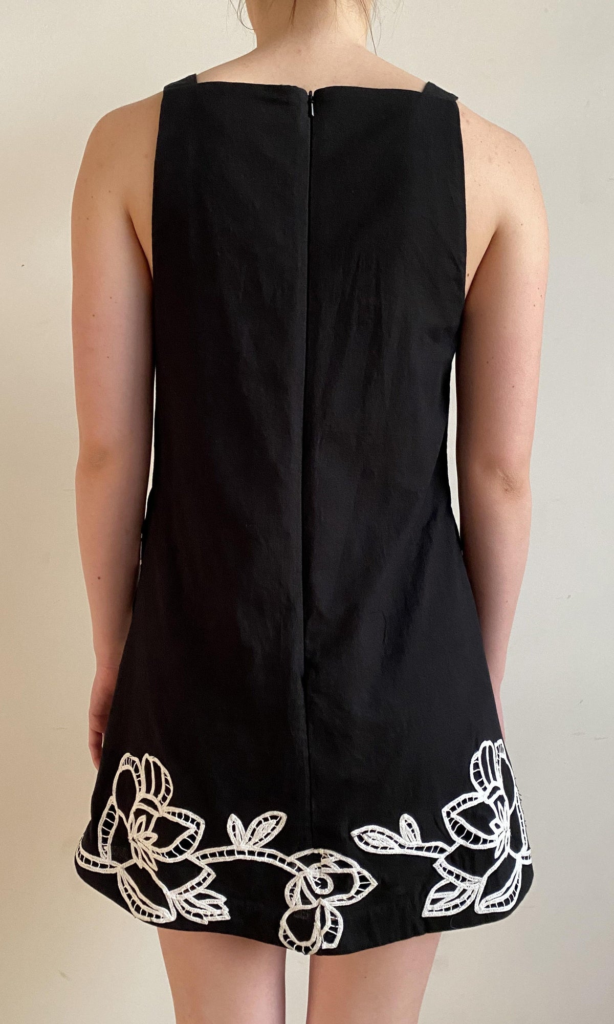 Hemant And Nandita | Daha Cotton Linen Short Dress | RE25 | Black White