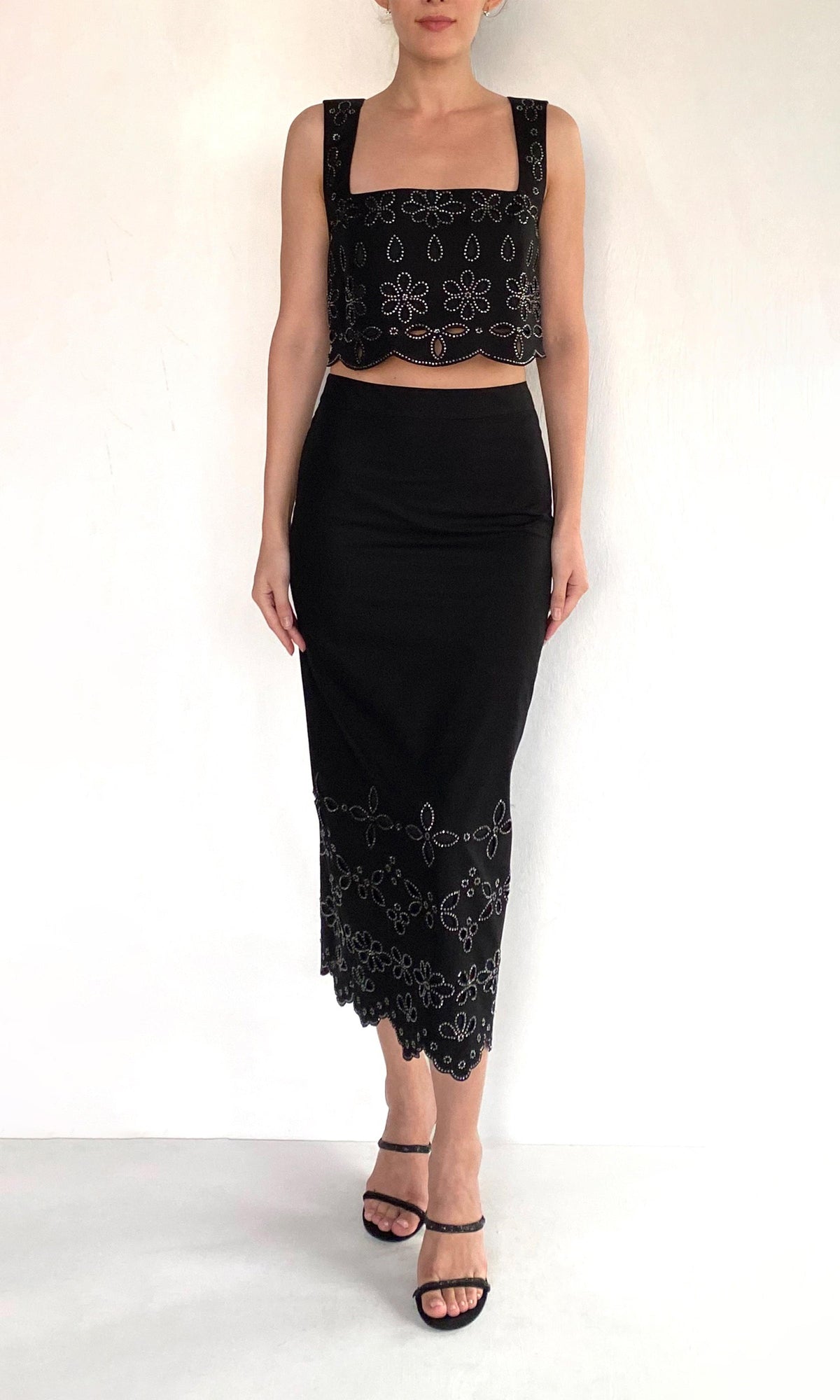 Womens | Hira Cotton Poplin Fitted Midi Skirt | Black