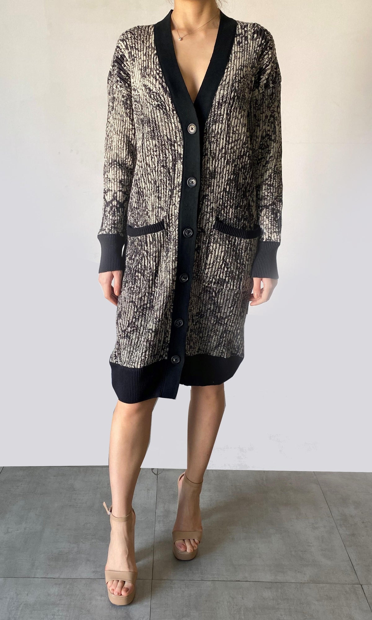 Hemant And Nandita | Ruha Polyester Woolen Knit Long Cardigan | Black/White