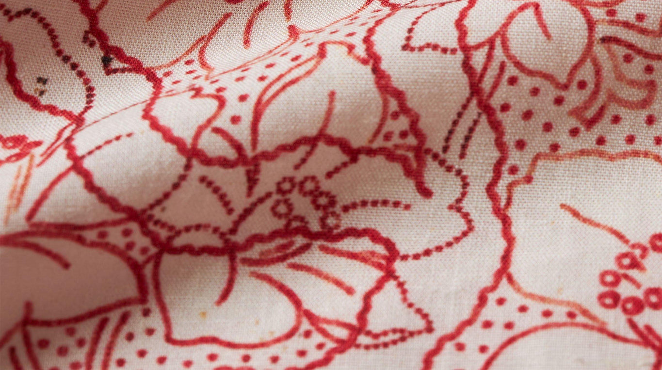 Hibbert Floral Nouveau Print Classic Fit Capri Collar Shirt | Summer Red/White Sand