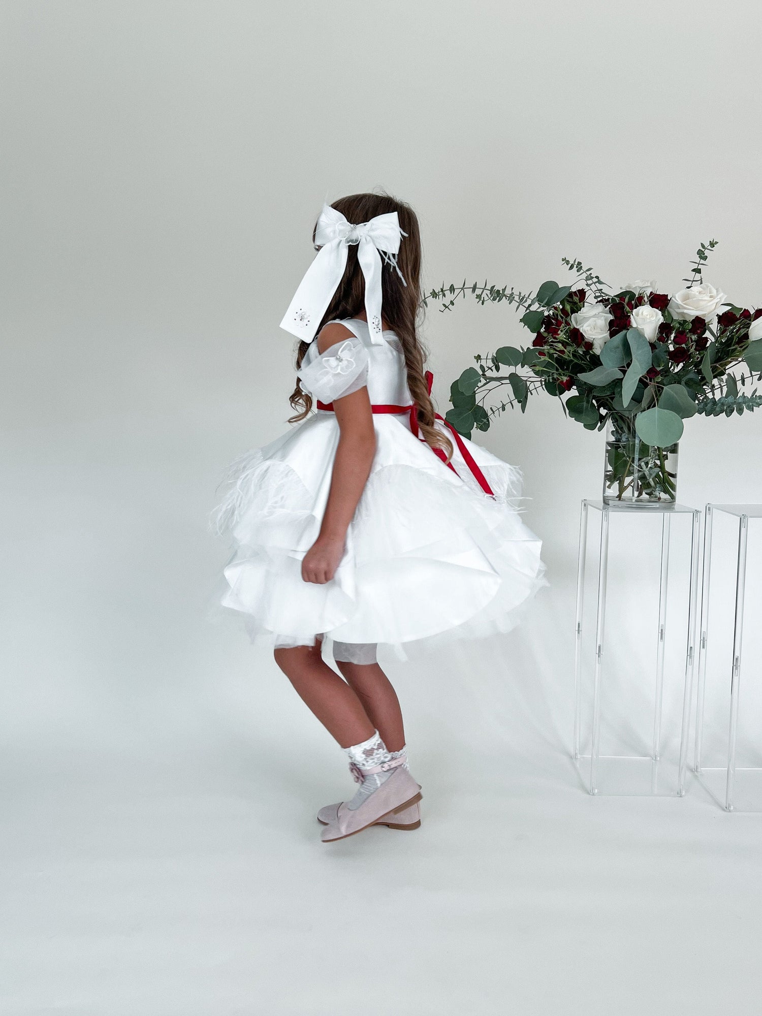 Constanza Ceremony Hair Bow | White