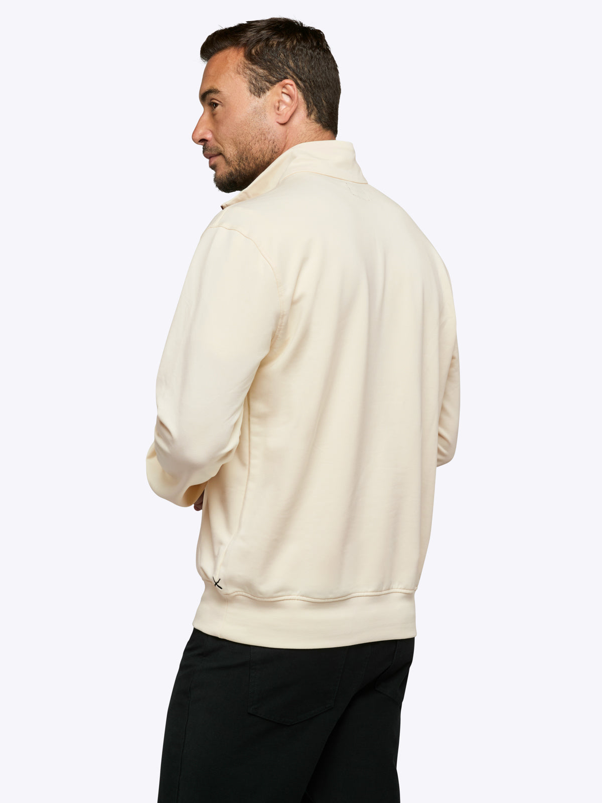 [info]--Chad is 6’2” 175 and wears a size L