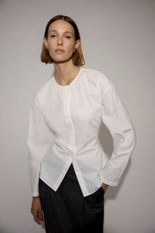Mali | Jinsol Cinch-Waist Cotton Poplin Blouse in Size Small
