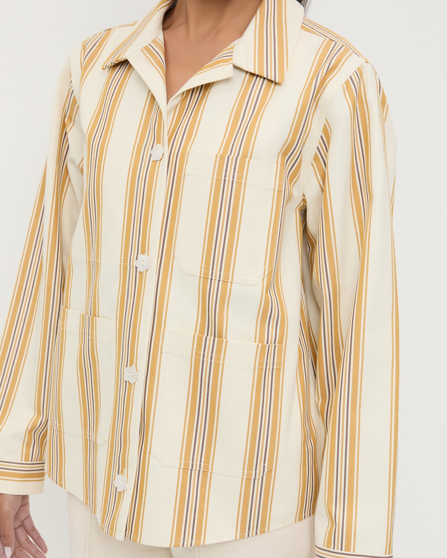 Color: Natural/Brown