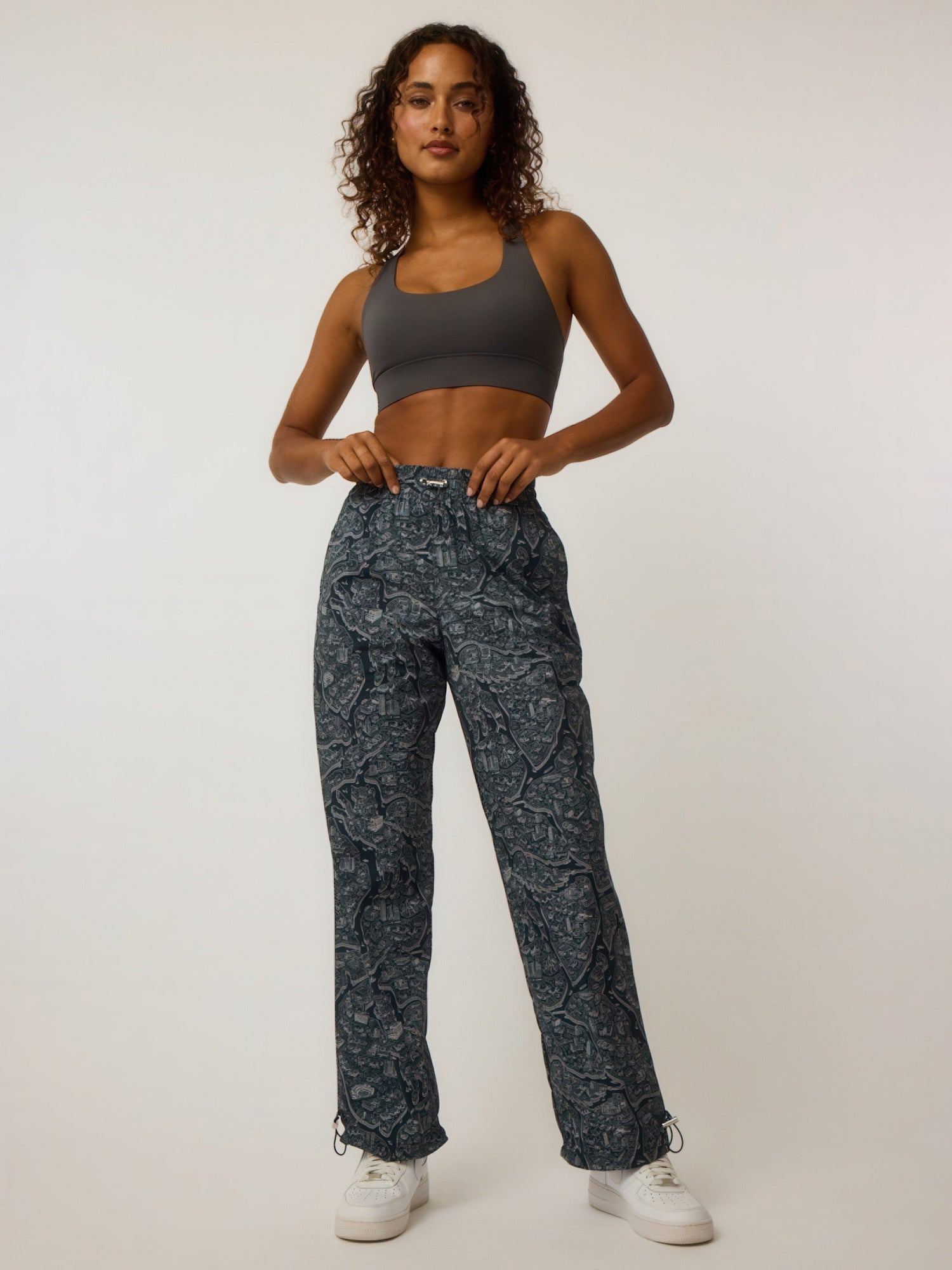 Women | Utopia Newago Jogger | Anthracite