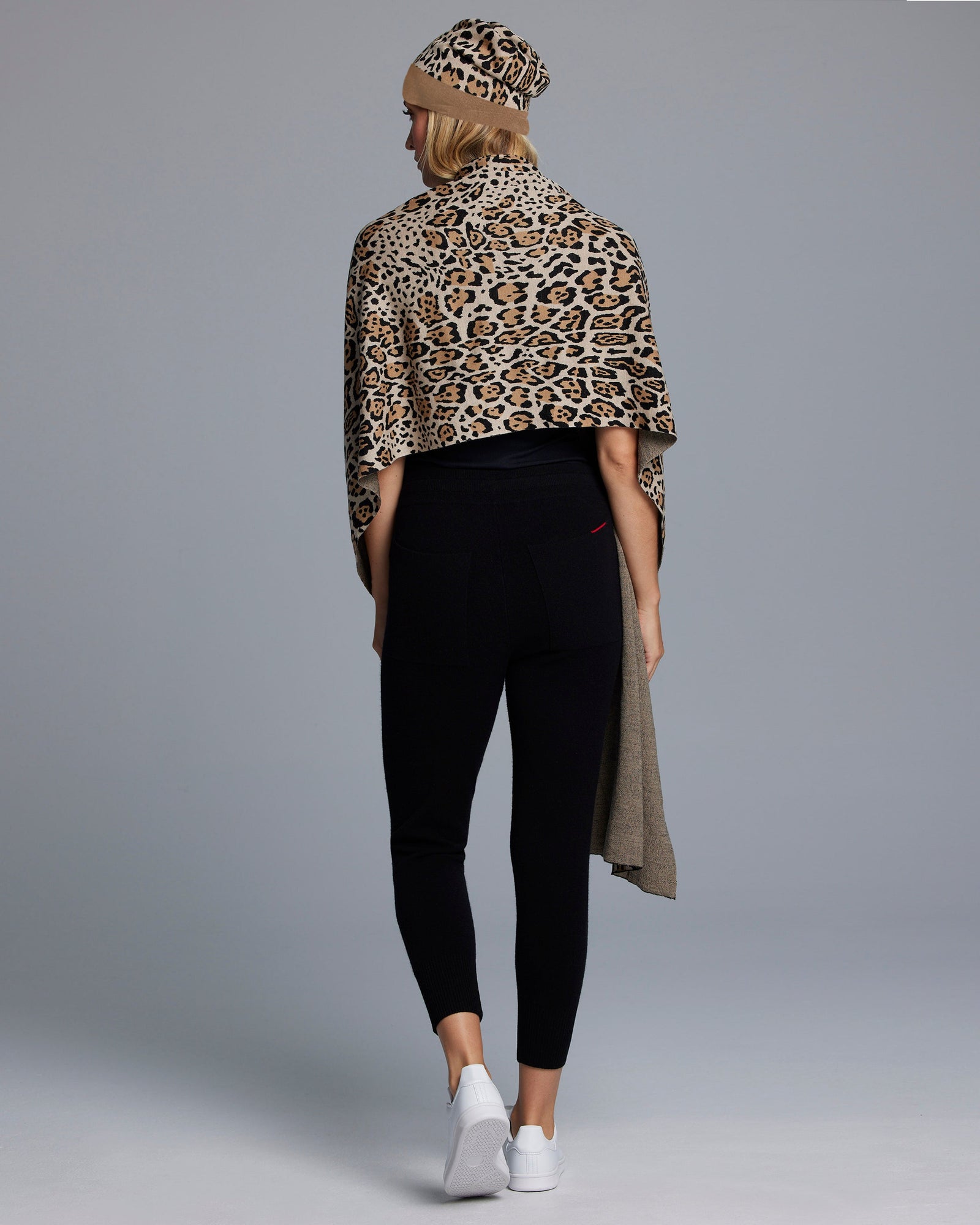 Women | Tache Leopard Scarf | Golden