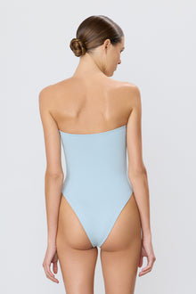 KAIA ONE PIECE - ETERNE