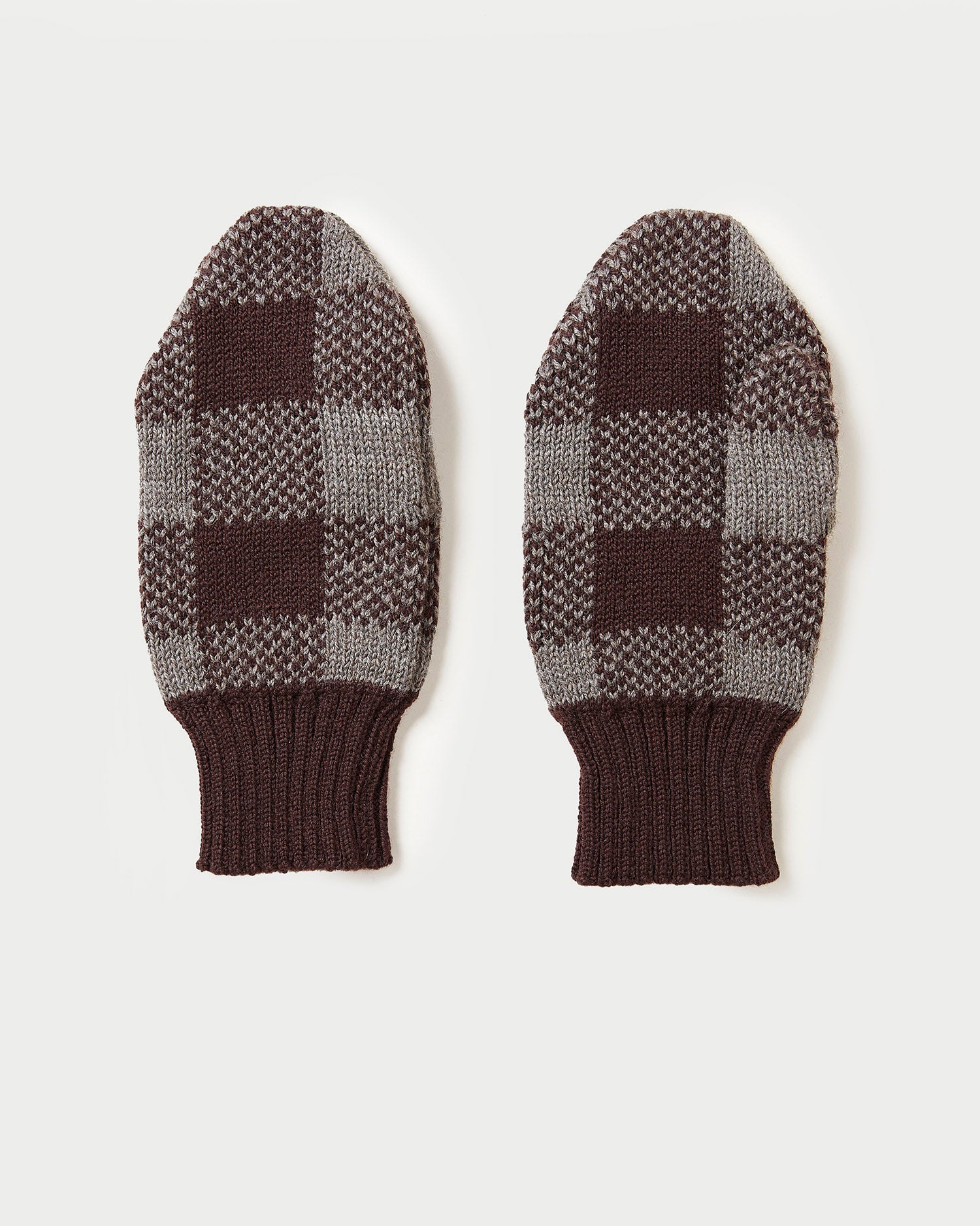 Color: Espresso/Dark Grey
