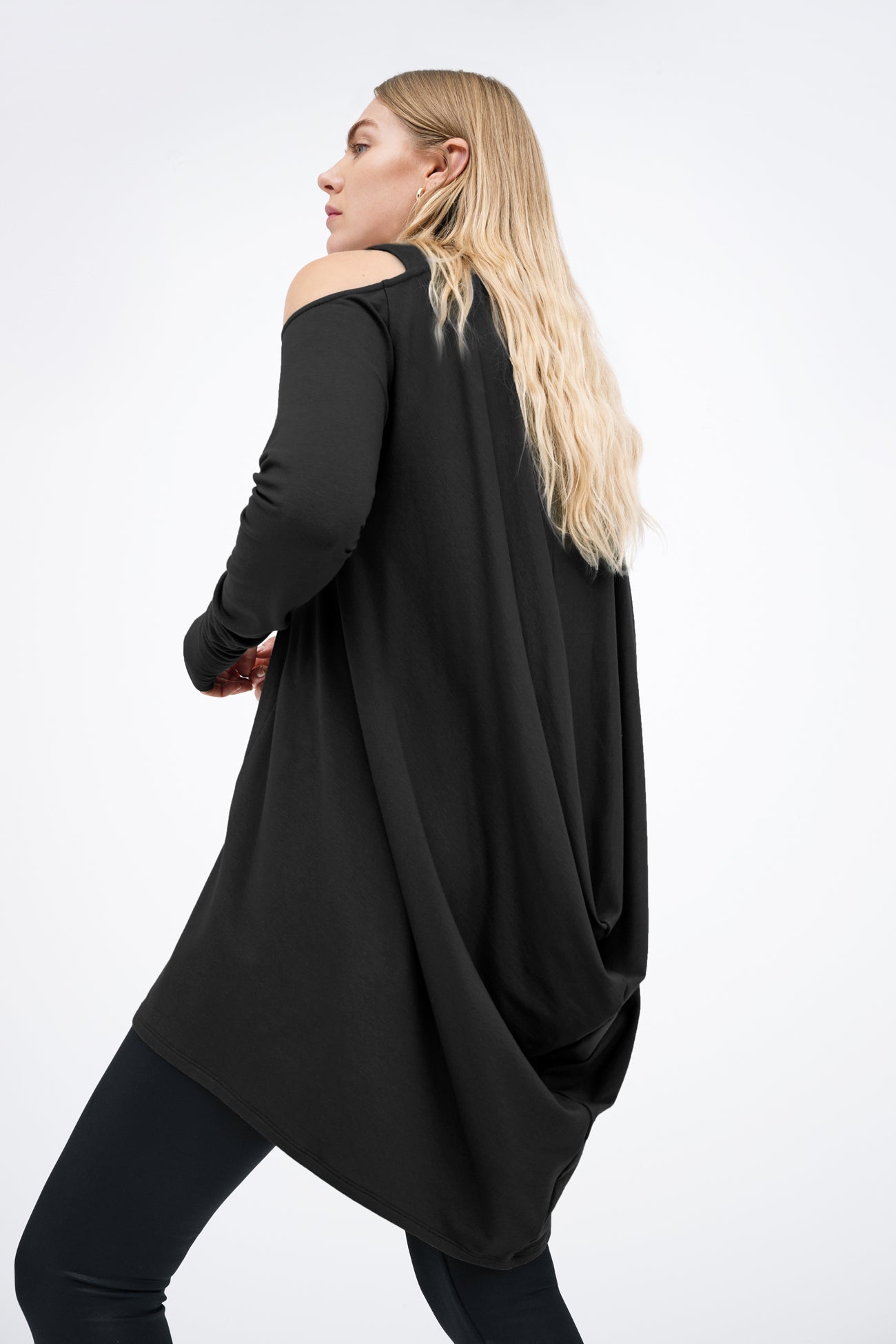 Zoya Sweatshirt Tunic | Black