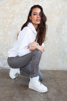 ADELINE PALE - Australia Luxe Collective