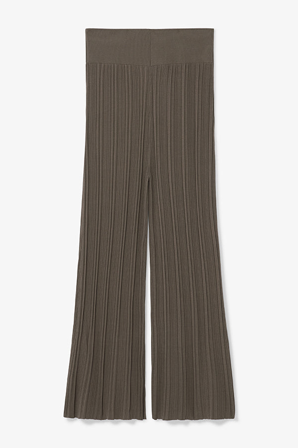 Packshot image of the Marijane Pant - Textured Knit in Light Ash | Still | Exclude