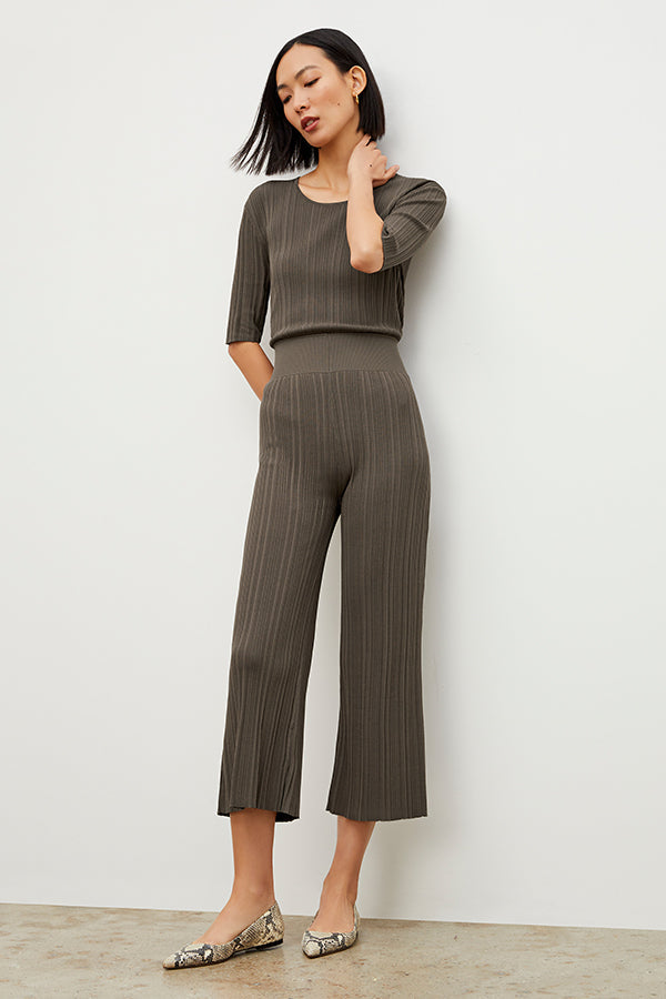 Front image of a woman wearing the Marijane Pant - Textured Knit in Light Ash | Exclude