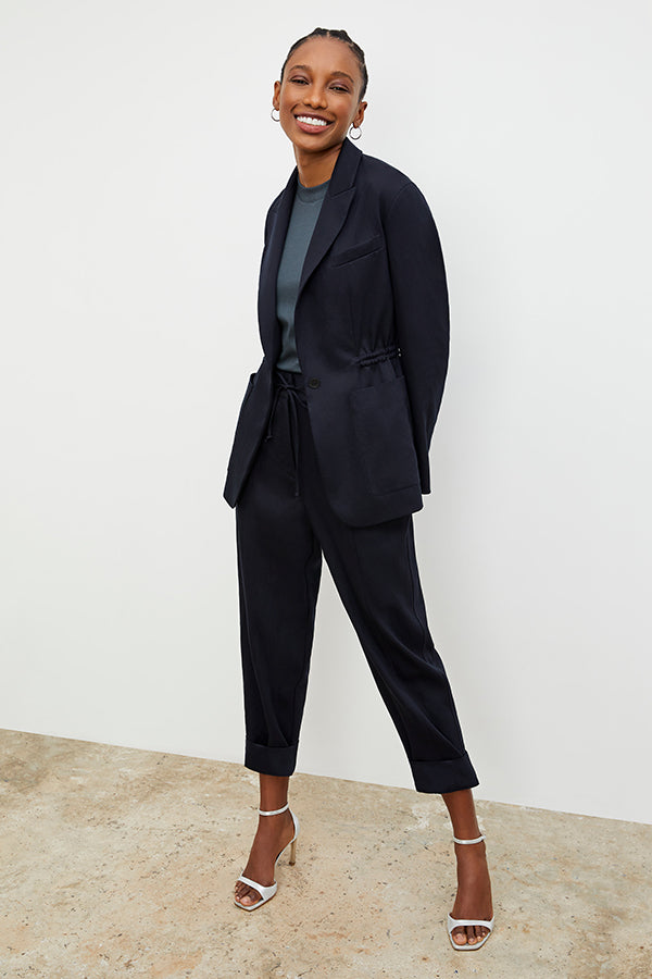 Front image of a woman wearing the Shane Pant - Everyday Twill in Night | Exclude