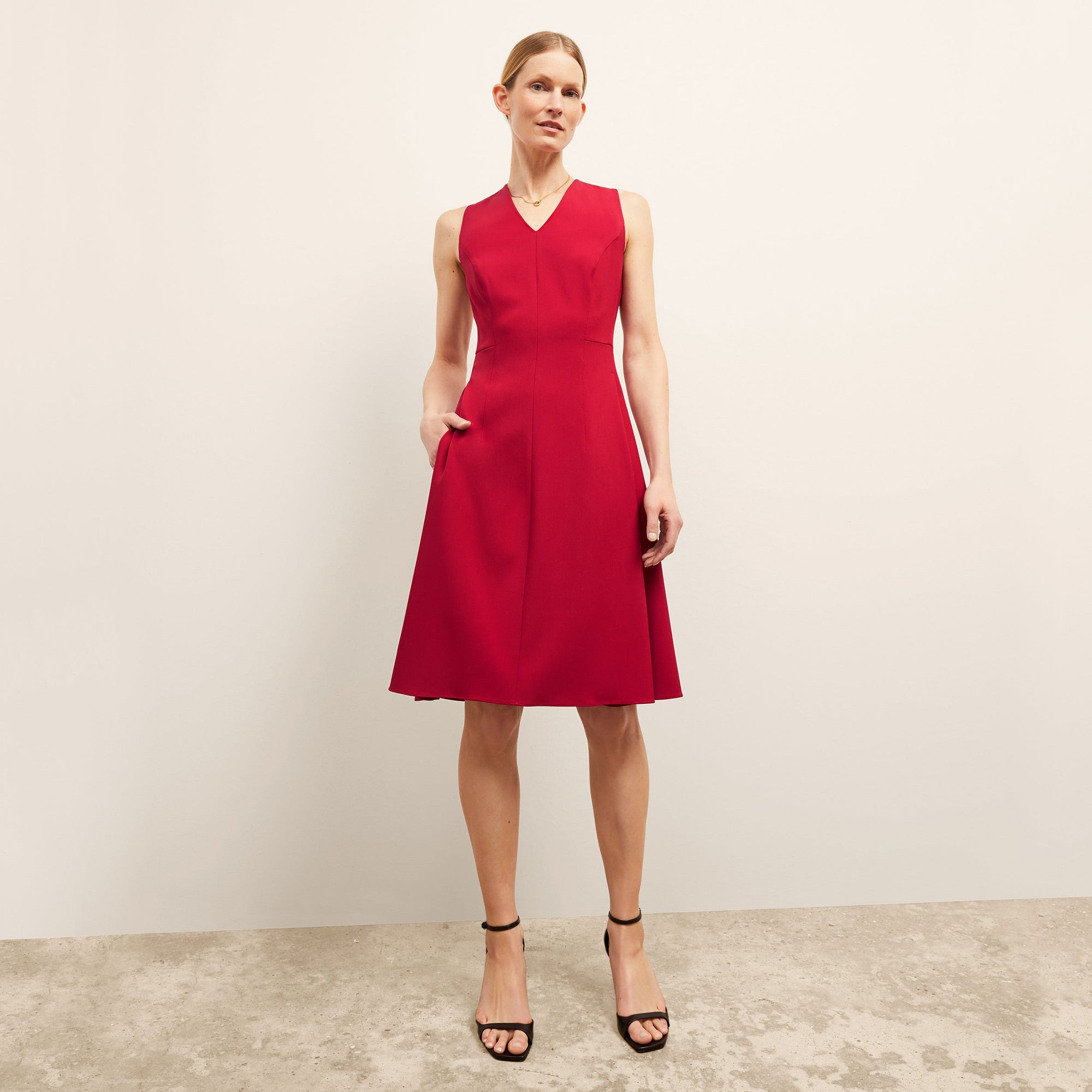 front image of a woman wearing the jaycie dess in rhubarb | Lead