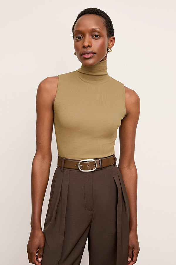 Front image of a woman wearing the Jett Tank in Saddle | Exclude