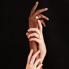 Elle Ring | Sterling Silver | Freshwater Pearls