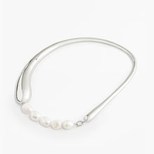 Aura Necklace | Silver | Freshwater Pearls
