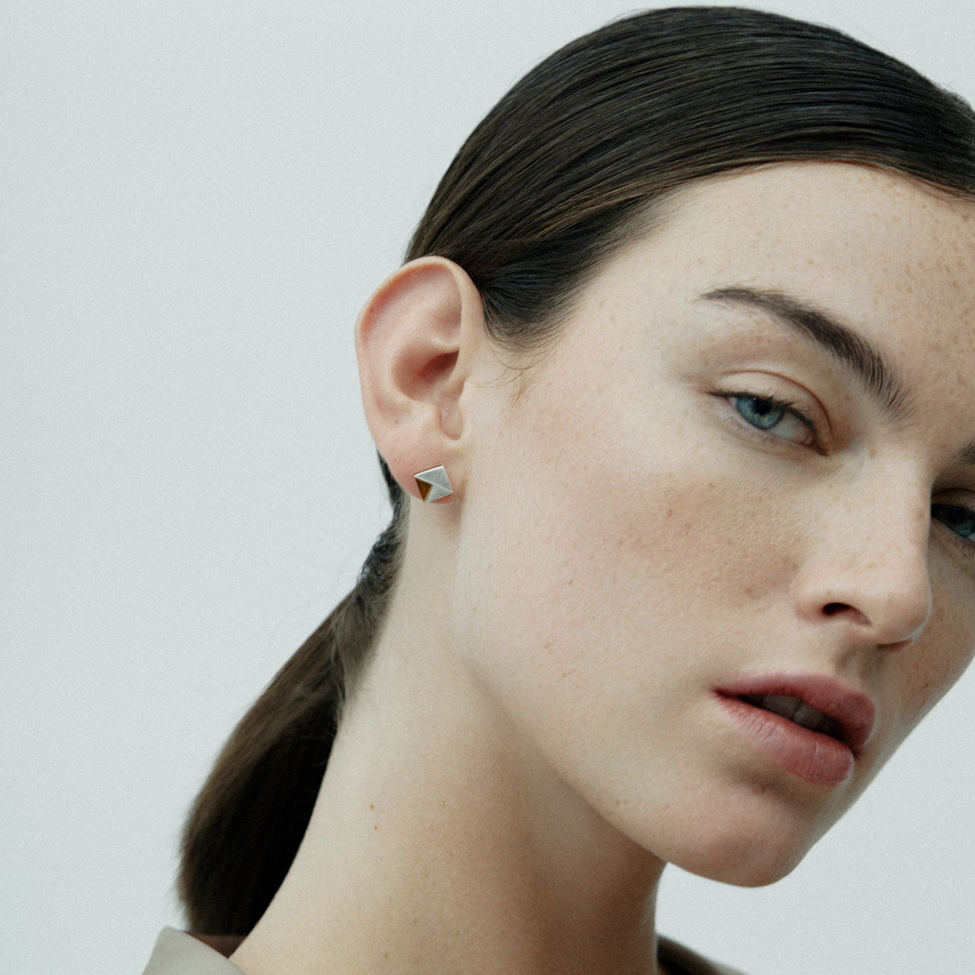 Chip Earrings | Silver | Smoky Quartz