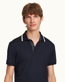 Men | Dominic Polo | Night Iris