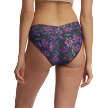 Signature Lace V-Kini | Twilight Blooms