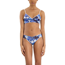 Signature Lace V-Kini | Such A Blur (Blue)