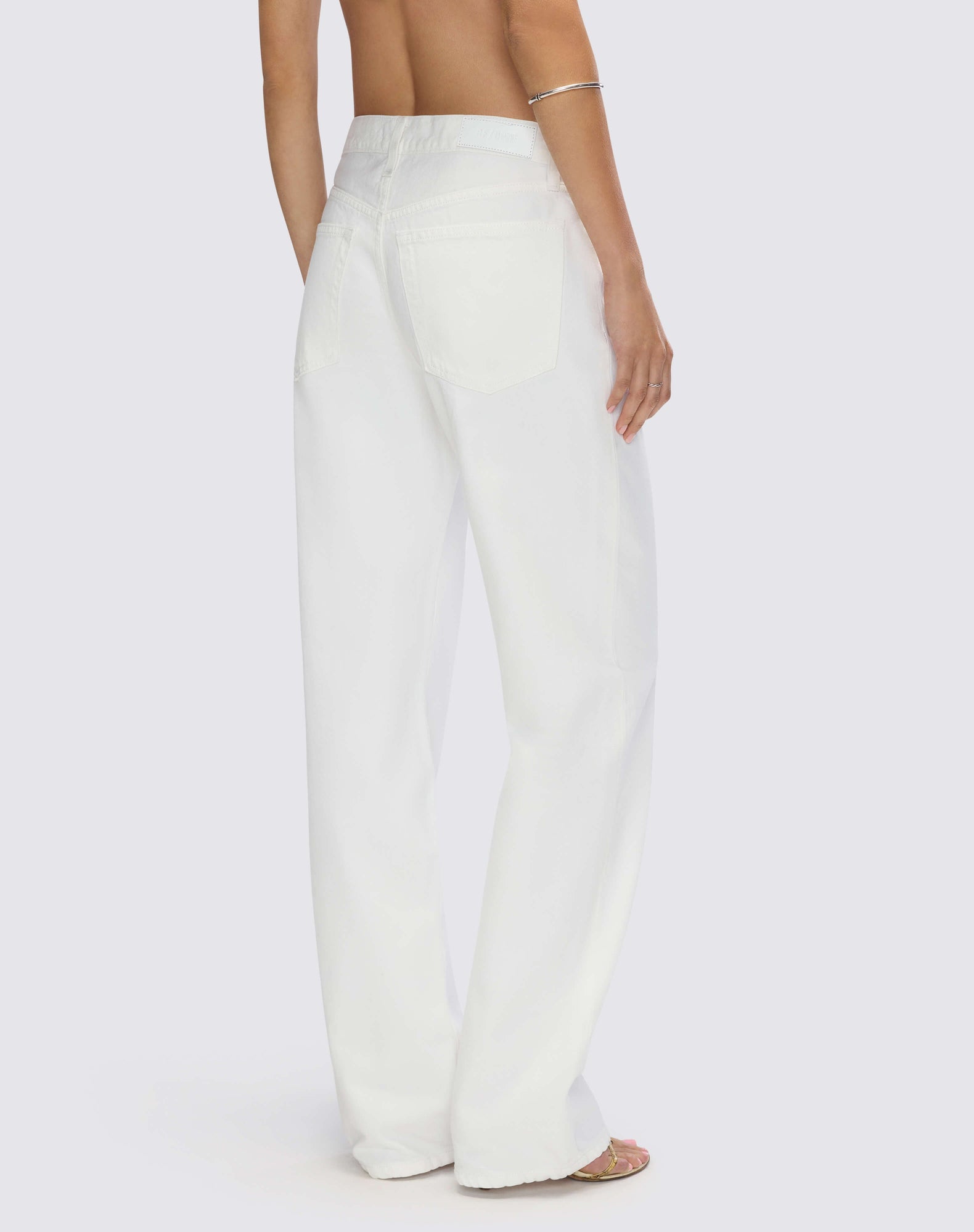 Womens | The Thrasher | Blanco