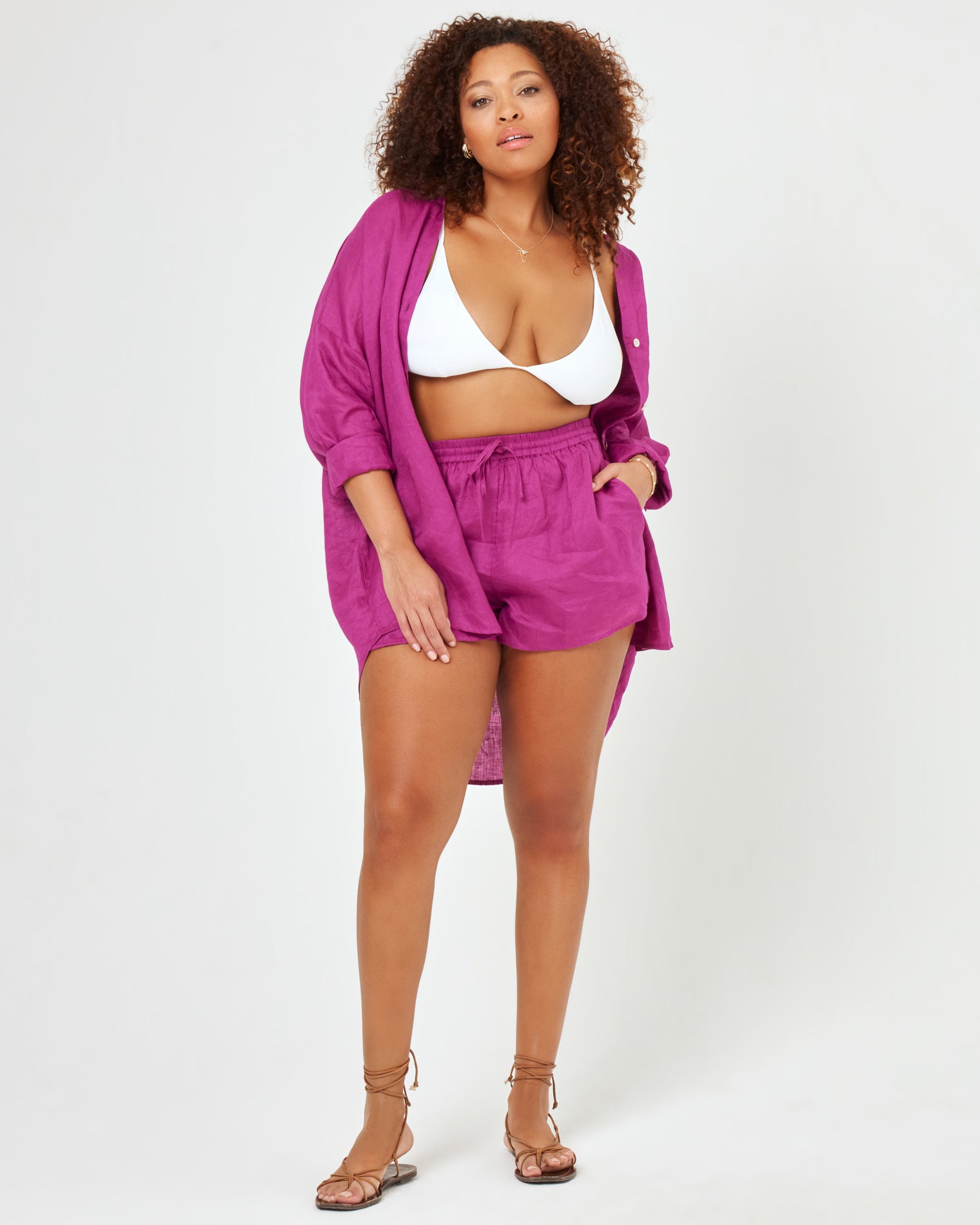 Berry | Model: Amber (size: XL)