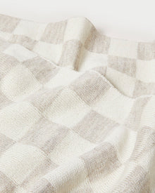 Color: Oatmeal Plaid