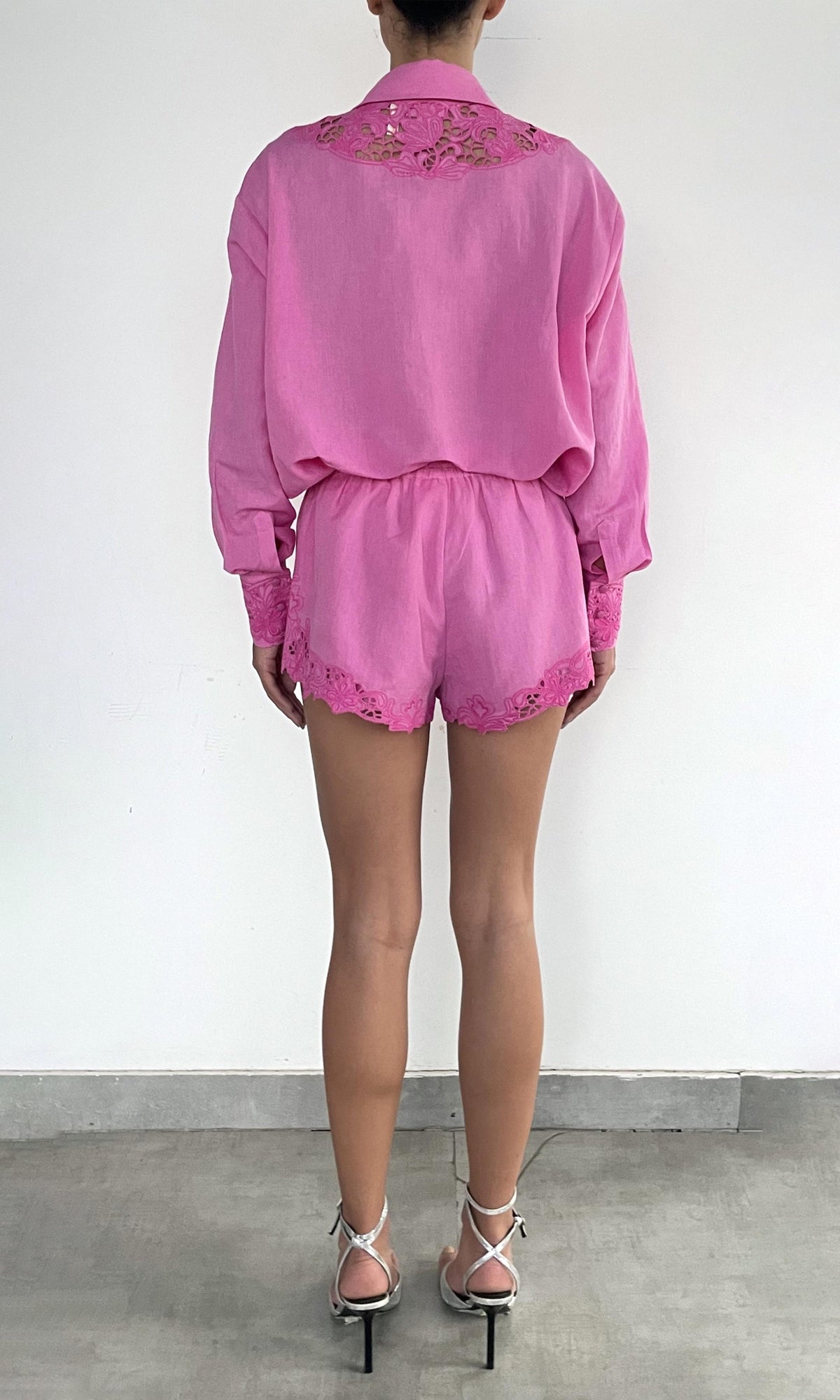 Womens | Eli Thin Linen Cotton Embroidered Shorts | Khaite Pink