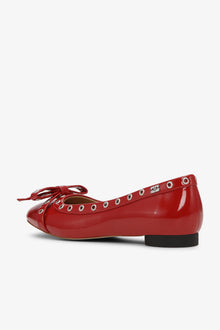 Eyelets Bow Ballerina Naplack | Racing Red