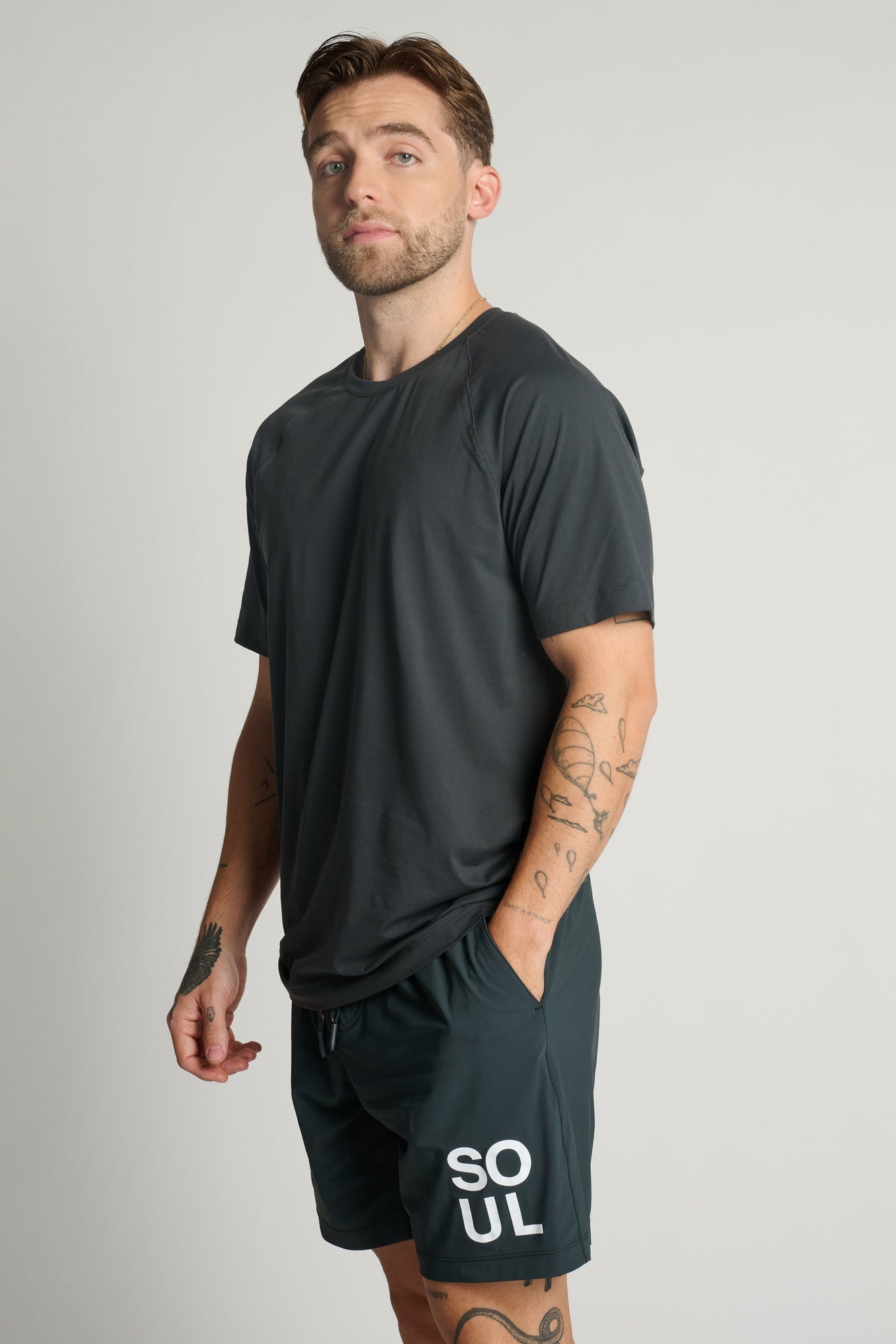 Rhone | Reign Short Sleeve | Dark Grey