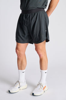 Rhone | 5' Extra Mile Short-Lined | Black