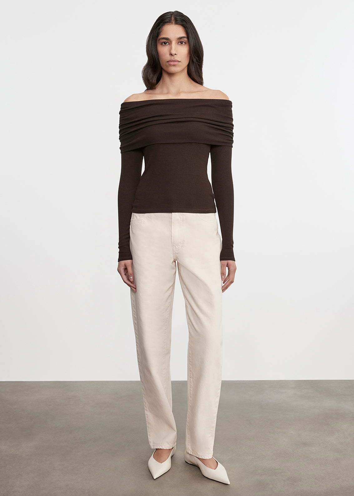Silk Rib L/S Off-Shoulder Top | Coffee Bean