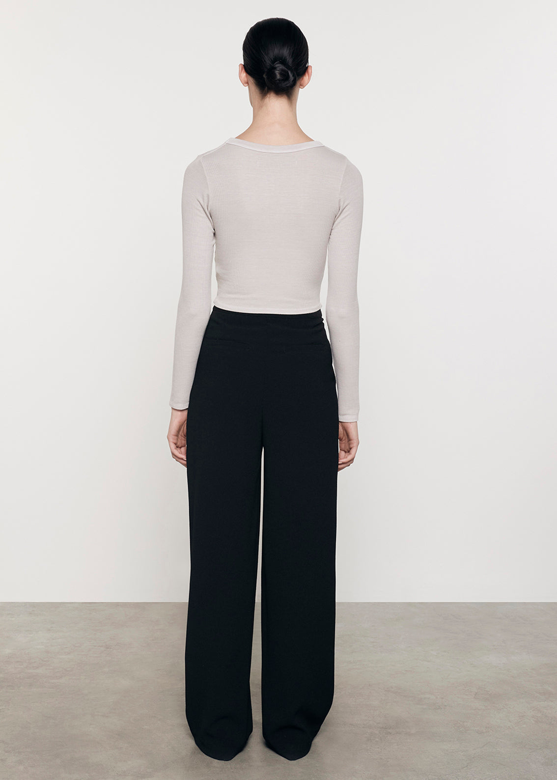 Silk Rib L/S Tuck Top | Salt