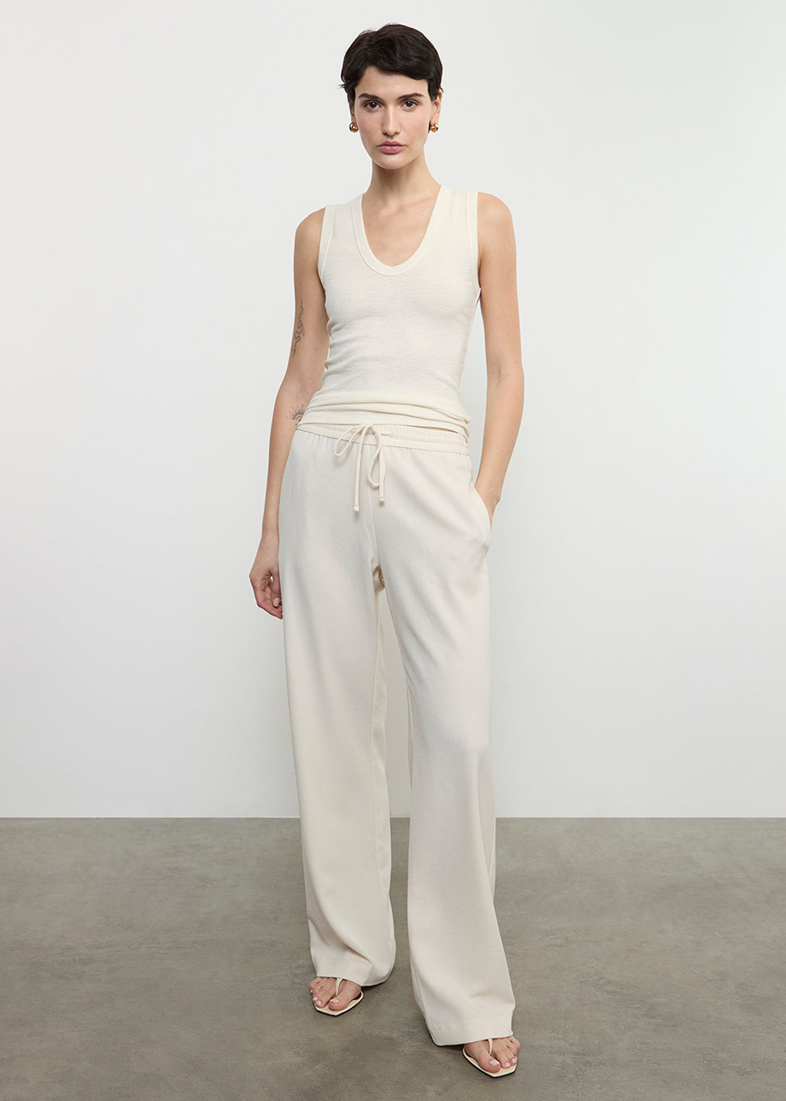 Textured Knit Sleeveless U | Vanilla